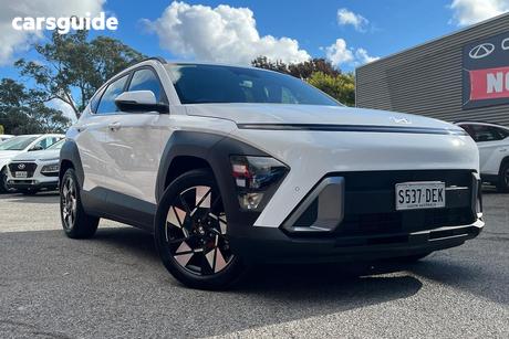White 2024 Hyundai Kona Wagon