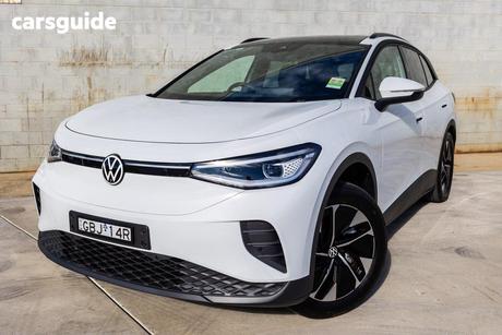 White 2025 Volkswagen Id.4 Wagon Pro