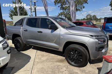 Silver 2025 Mitsubishi Triton Double Cab Pick Up Glx-R