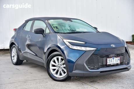 Red 2025 Toyota C-HR Wagon Gxl Hybrid