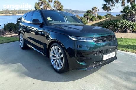 Green 2025 Land Rover Range Rover Sport Wagon D250 Dynamic Se (183Kw)