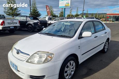 White 2006 Toyota Corolla Sedan Ascent