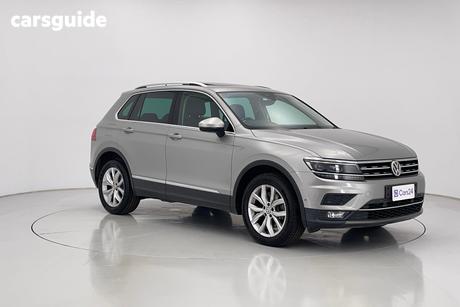 Grey 2017 Volkswagen Tiguan Wagon 162 Tsi Highline