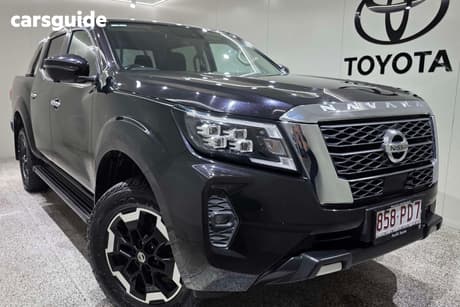 Black 2022 Nissan Navara Dual Cab Pick-up St-X (4X4) Non-Lfi