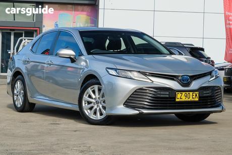 Silver 2020 Toyota Camry Sedan Ascent