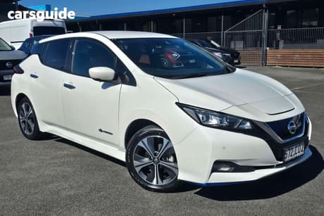 White 2021 Nissan Leaf Hatchback E+