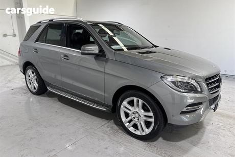 Silver 2014 Mercedes-Benz ML250 Wagon Cdi Bluetec (4X4)