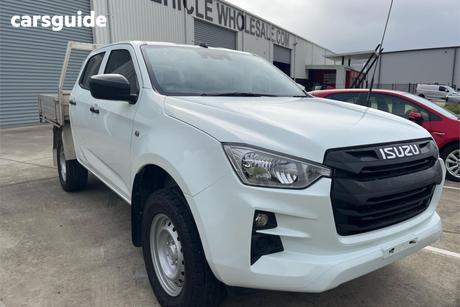 White 2023 Isuzu D-MAX Crew Cab Chassis Sx (4X4)