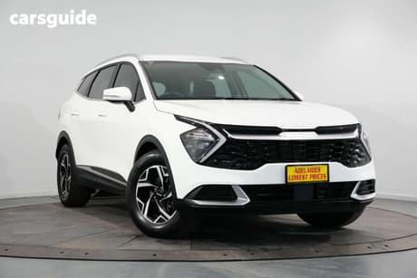 White 2024 Kia Sportage Wagon S (Awd)