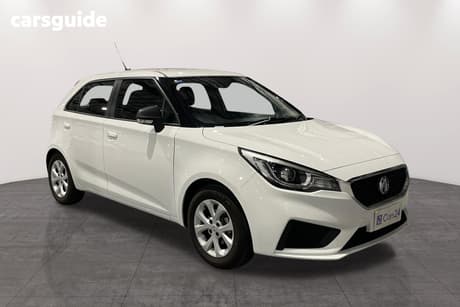 White 2023 MG MG3 Hatchback Core