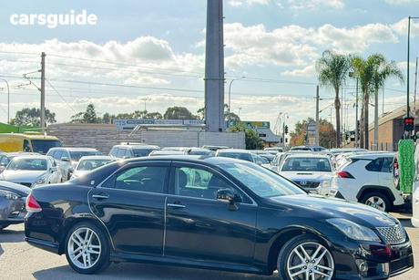 Black 2011 Toyota Crown Sedan ATHLETE