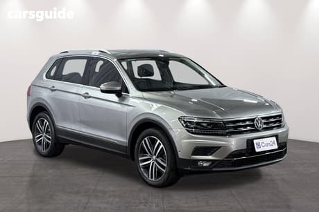 Silver 2018 Volkswagen Tiguan Wagon 162 Tsi Highline