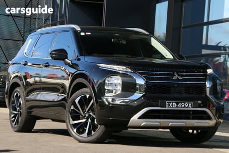Black 2022 Mitsubishi Outlander Wagon Exceed 7 Seat (Awd)