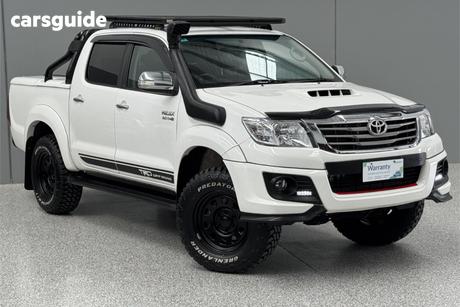 White 2014 Toyota Hilux Dual Cab Pick-up Sr5 Black (4X4)