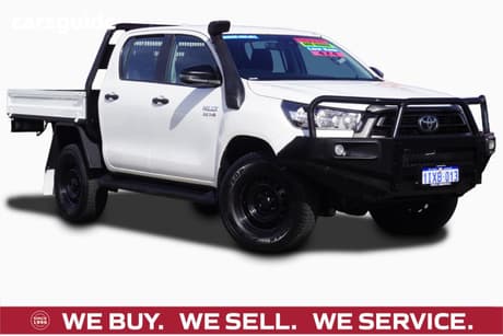 White 2022 Toyota Hilux Double Cab Chassis Sr (4X4)