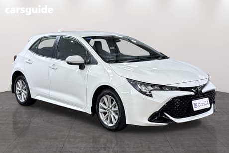 White 2024 Toyota Corolla Hatchback Ascent Sport