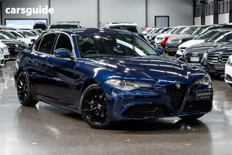 Blue 2019 Alfa Romeo Giulia Sedan
