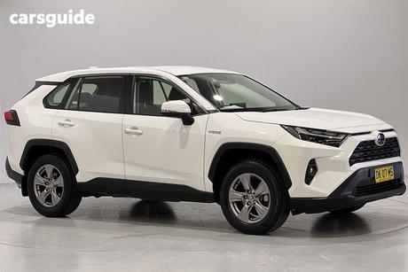 White 2024 Toyota RAV4 Wagon Gx (2Wd) Hybrid