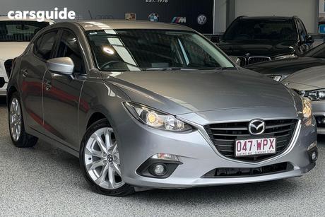 Silver 2016 Mazda 3 Hatchback Sp25
