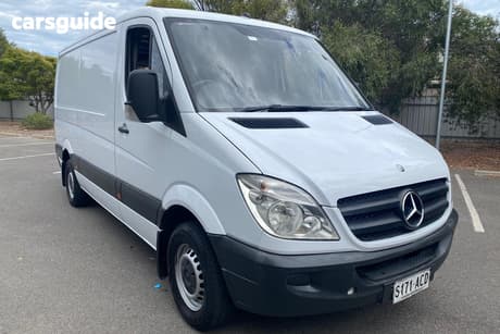 White 2008 Mercedes-Benz Sprinter Van 309Cdi Mwb
