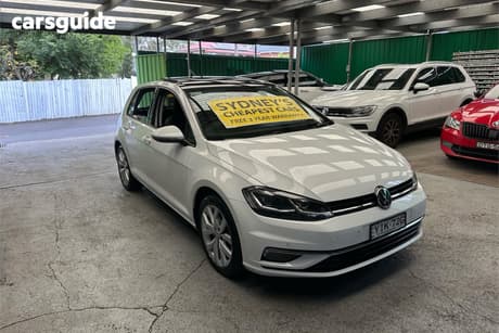 White 2018 Volkswagen Golf Hatchback 110 Tsi Highline