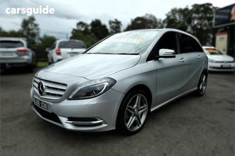 Silver 2014 Mercedes-Benz B200 Hatchback Cdi