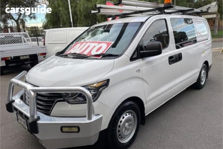 White 2019 Hyundai Iload Van 3S Liftback