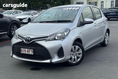Silver 2016 Toyota Yaris Hatchback Ascent