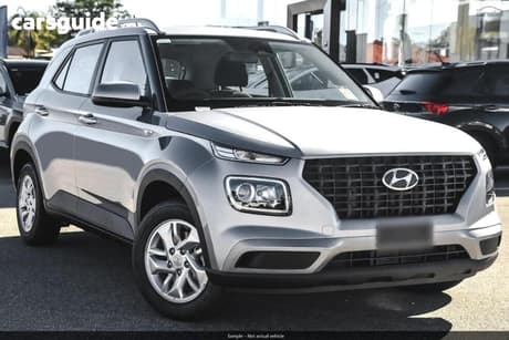 Silver 2025 Hyundai Venue Wagon
