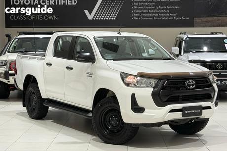 White 2021 Toyota Hilux Ute Tray SR