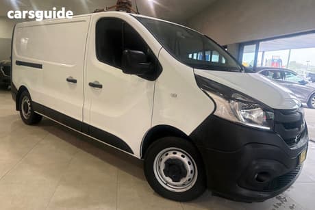 White 2021 Mitsubishi Express Van Glx Lwb (Multimedia/Navi)