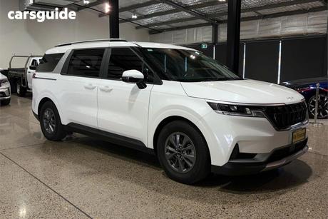 White 2022 Kia Carnival Wagon S