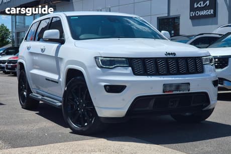 White 2020 Jeep Grand Cherokee Wagon Night Eagle (4X4)