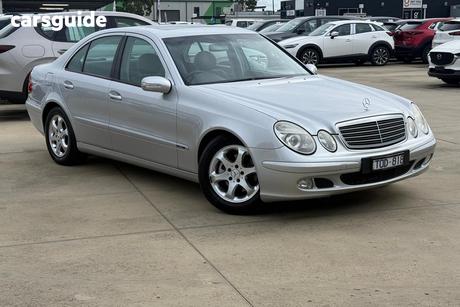 Silver 2004 Mercedes-Benz E240 Sedan Classic