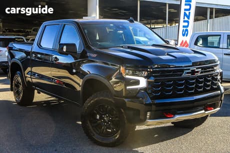 Black 2026 Chevrolet Silverado Crew Cab Pickup 1500 Zr2