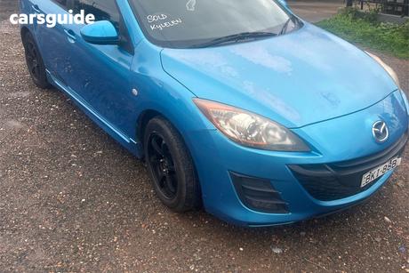 Blue 2009 Mazda 3 Hatchback Maxx Sport
