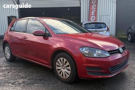 Red 2015 Volkswagen Golf Hatchback 92 Tsi