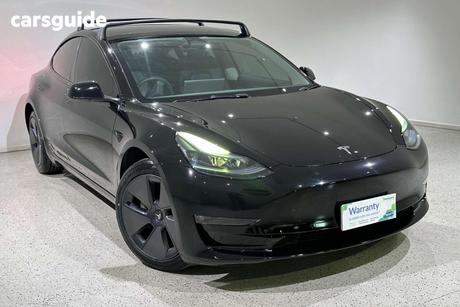 Black 2023 Tesla Model 3 Sedan Long Range