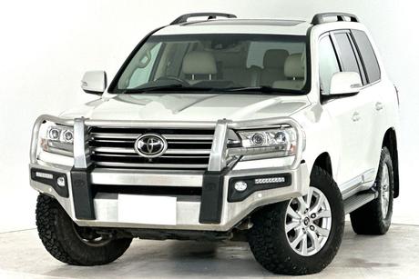 White 2016 Toyota Landcruiser Wagon Sahara (4X4)