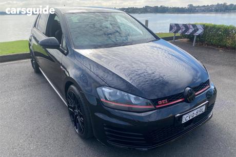 Black 2014 Volkswagen Golf Hatchback Gti