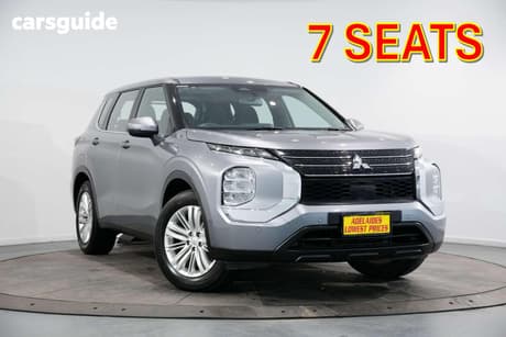 Grey 2022 Mitsubishi Outlander Wagon Es 7 Seat (2Wd)