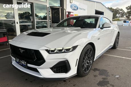 White 2024 Ford Mustang Fastback Gt 5.0 V8