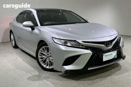Silver 2020 Toyota Camry Sedan Sl