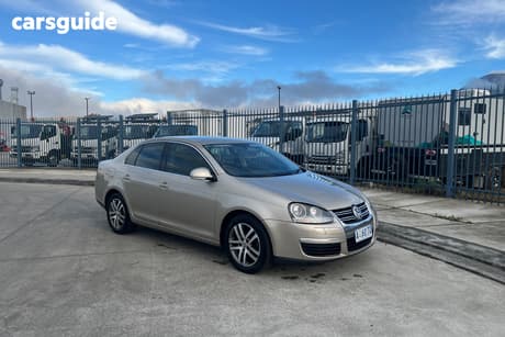 Gold 2006 Volkswagen Jetta Sedan 2.0 Tdi