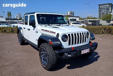 White 2023 Jeep Gladiator Dual Cab Utility Rubicon (4X4)