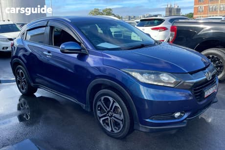 Blue 2017 Honda HR-V Wagon Vti-L