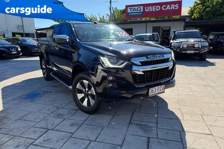 Black 2022 Isuzu D-MAX Space Cab Utility Ls-U (4X4)