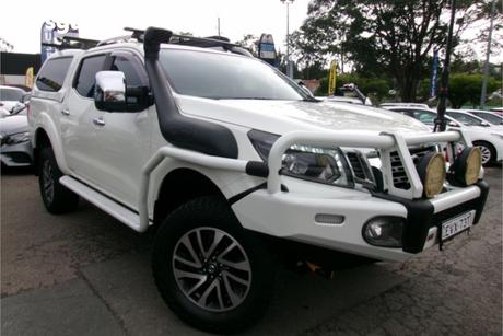 White 2020 Nissan Navara Dual Cab Pick-up St-X (4X4)