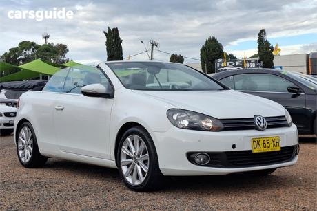 White 2013 Volkswagen Golf Cabriolet 118 Tsi