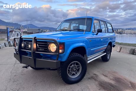 Blue 1986 Toyota Landcruiser Wagon (4X4)